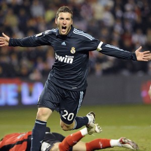 九游电竞中心-篮球教练员战术研讨会深入展开，篮球比赛教练员总结及感悟