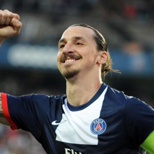 九游平台注册-纪念赛：为伟大车手举办的特殊赛事，纪念event