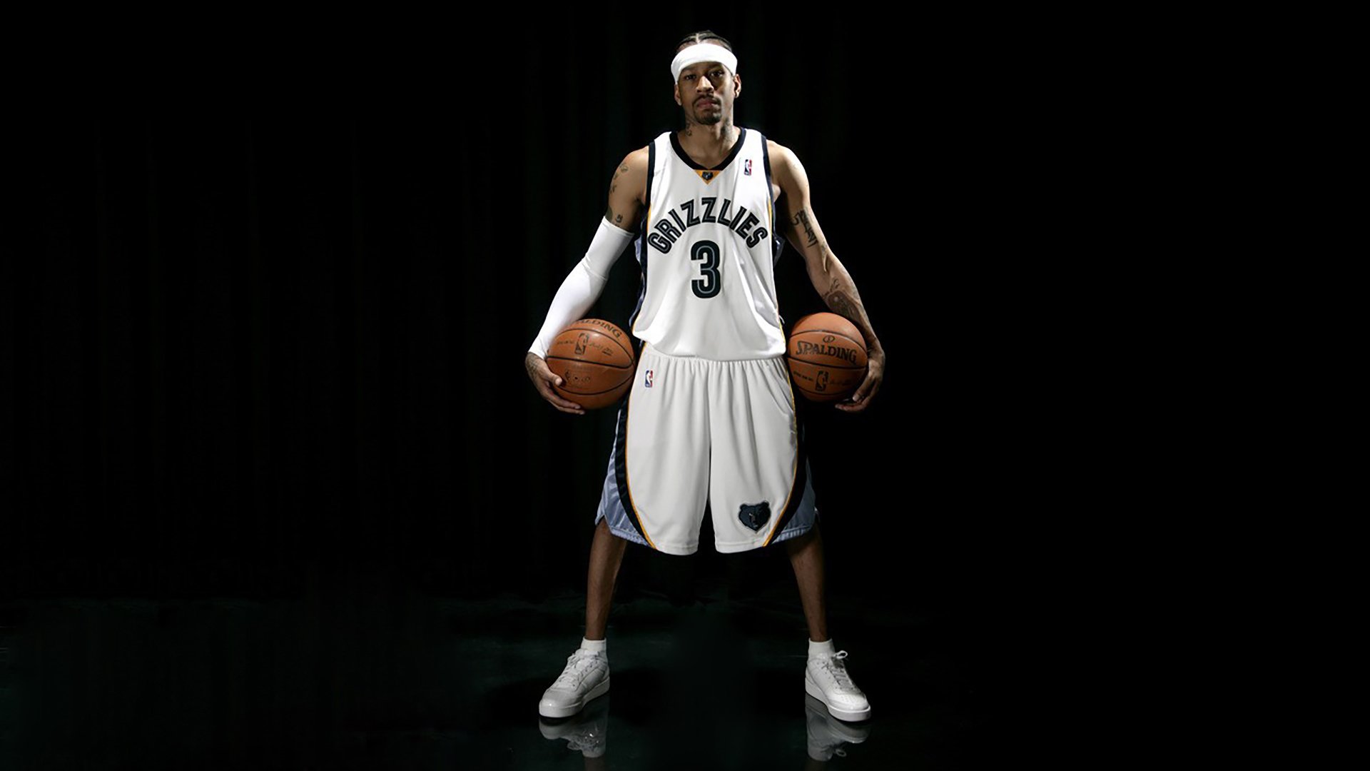 _专业解说员：用镜头讲述比赛背后的故事_，比赛解说技巧